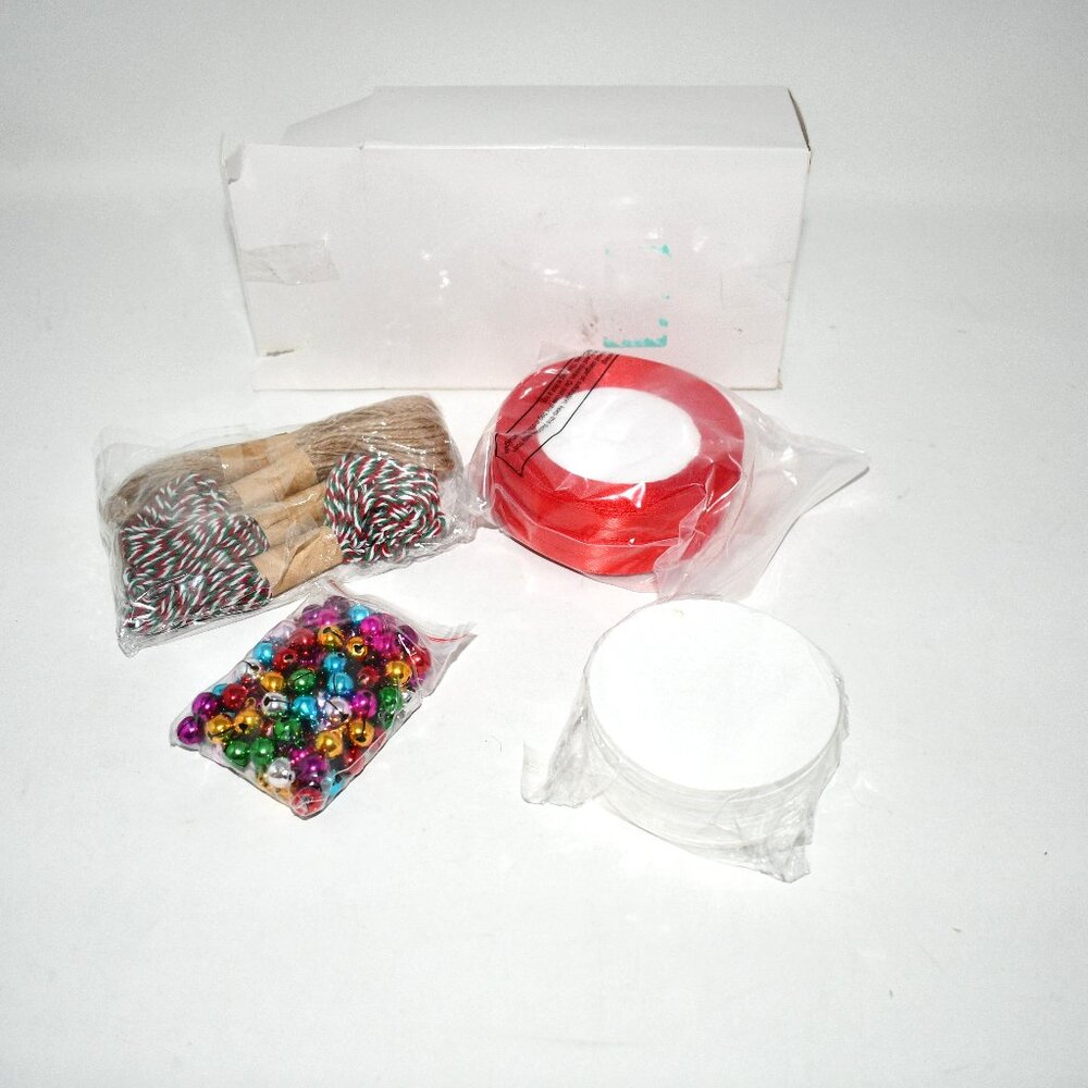 Hahafelt Christmas Hanging Ornament DIY Kit, 156 PCS (set of 2) Foam Texture Pai